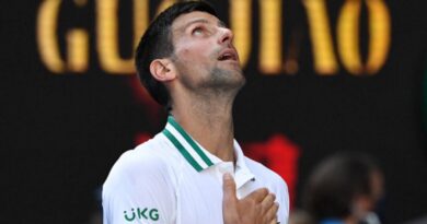 Novak Đoković i pored povrede, plasirao se u osminu finala AO