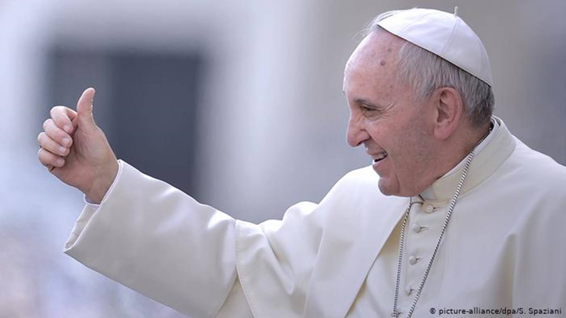 Papa Franja uputio se jutros u istorijsku posjetu Iraku