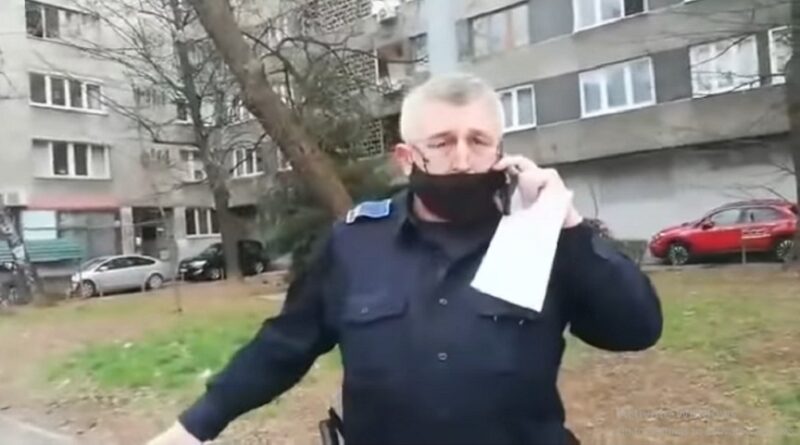 Snimak hapšenja novinarke-Stavi lisice, budali