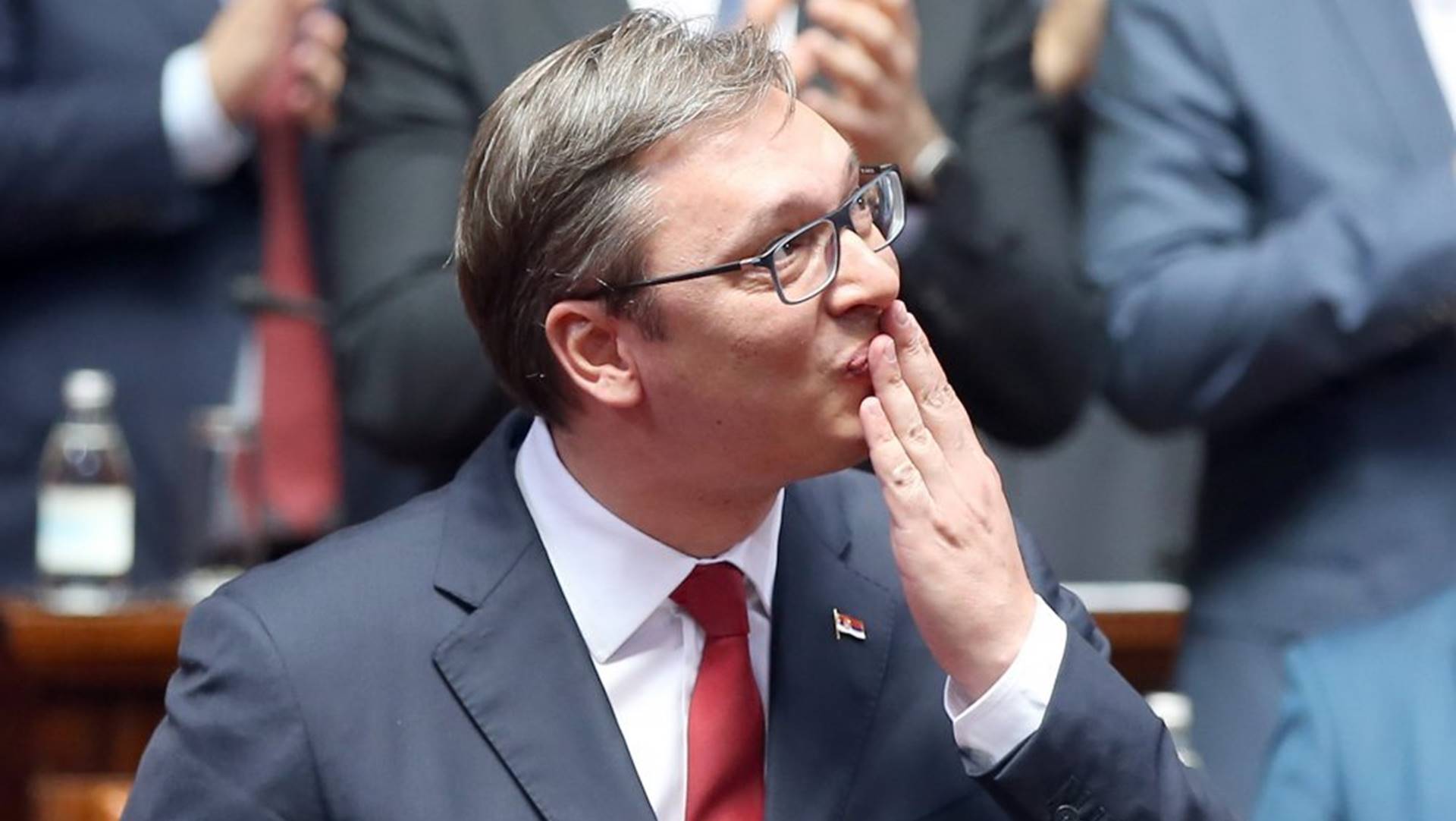 Rasipanjem novca Telekoma Srbije Vučić želi da uništi United Group