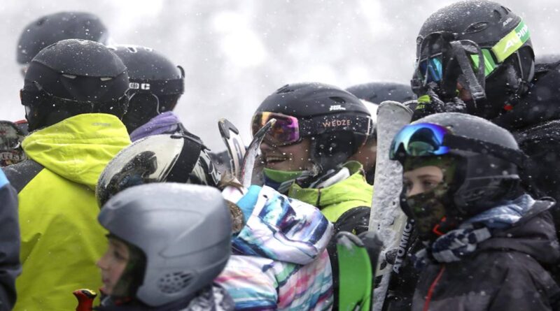 Bosnian ski resorts benefit from lax anti-virus measures