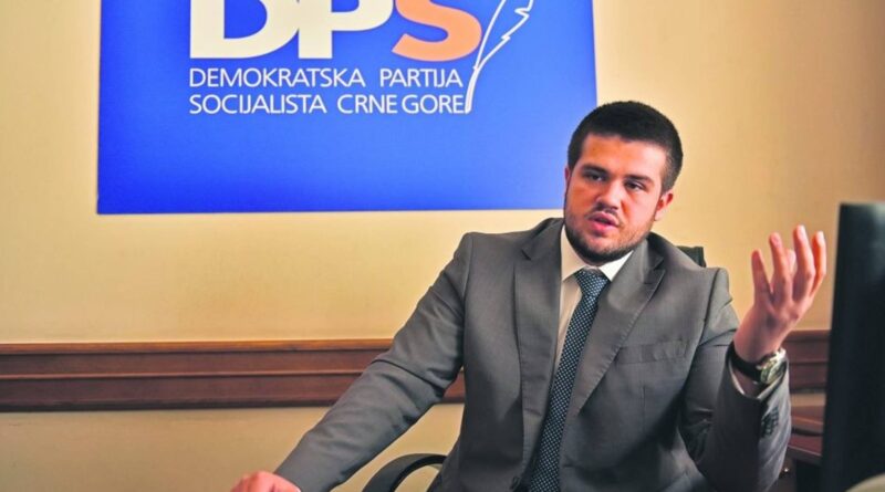 Nikolić: Crnogorska Vlada će pasti vjerovatno do kraja mjeseca