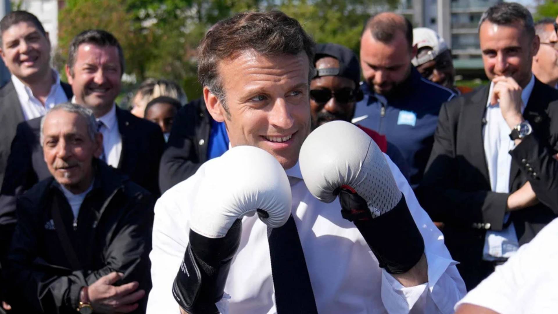 Islamofobija, glavni adut oba kandidata: Ko će do fotelje Predsjednika Francuske?