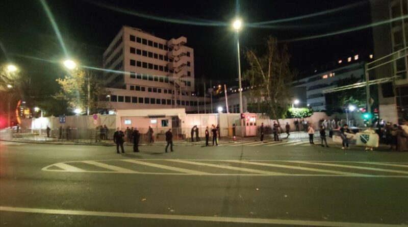 Završen protest ispred OHR-a u Sarajevu: Građani poručili da ne žele aparthejd već suverenu BiH
