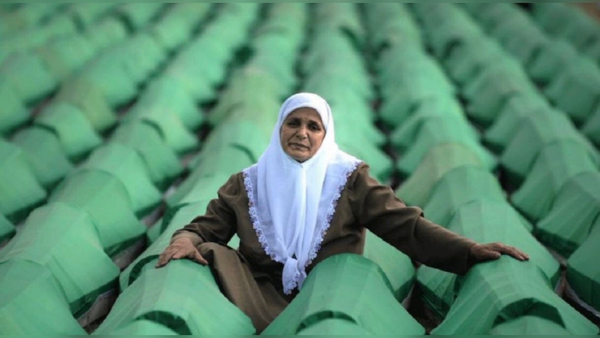 Majke Srebrenice, genocid