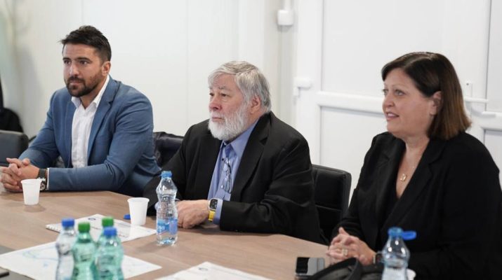 SRBIJANSKI IZBORI: Steve Wozniak, na gaži kod Vučića