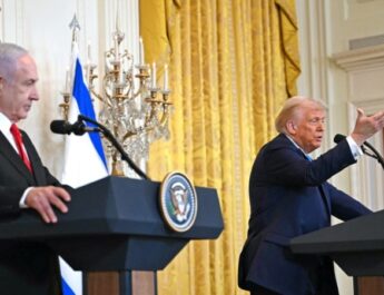 Trump predlaže da Palestinci napuste Gazu kako bi oslobodili put za američko ‘vlasništvo’