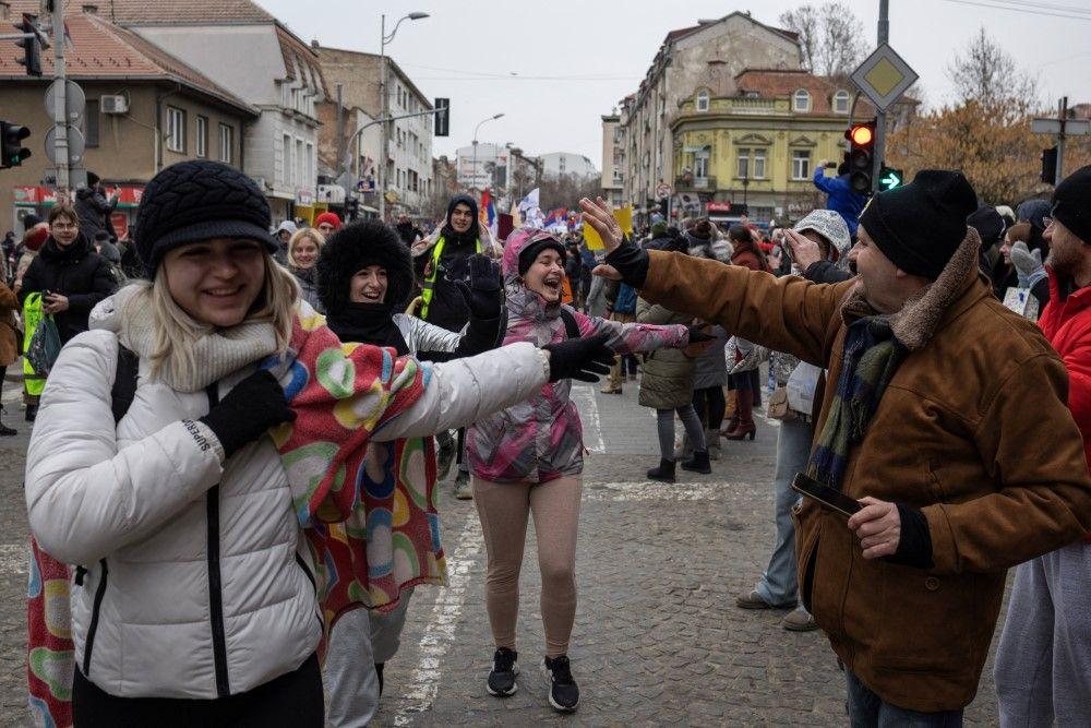 studenti, studentski protest, studentsko pešačenje do Kragujevca